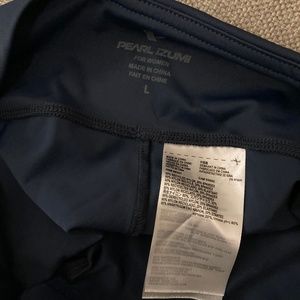 Like New Pearl Izumi Women’s Cycle Shorts Navy